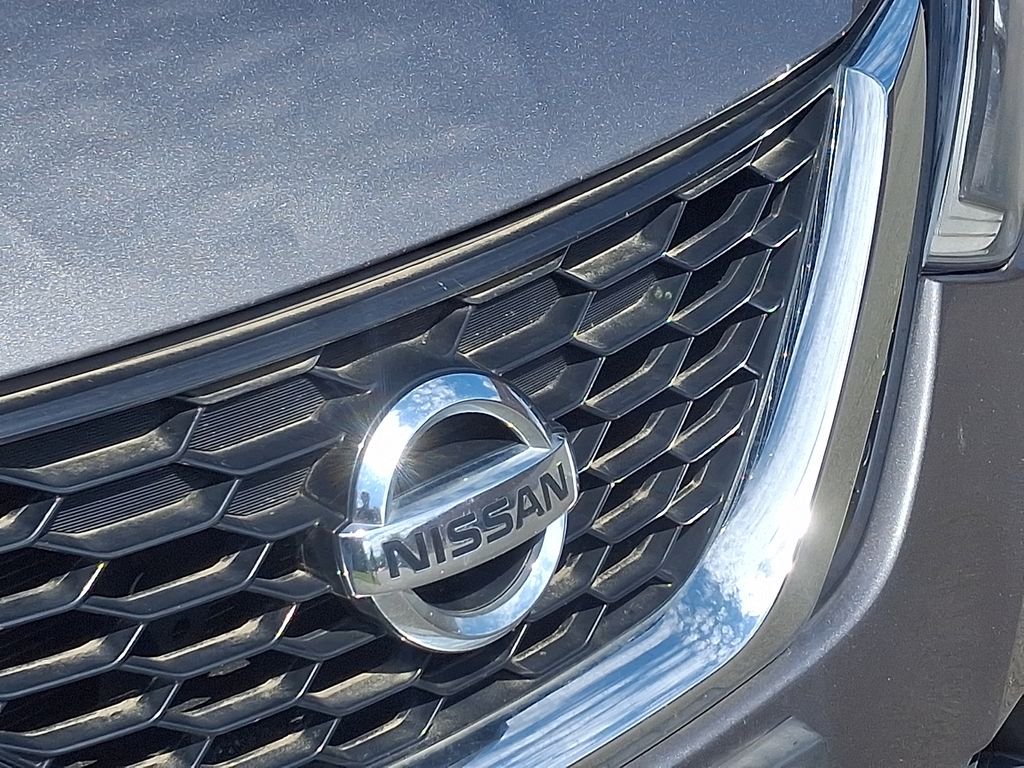 Used 2018 Gun Metallic Nissan S image 30