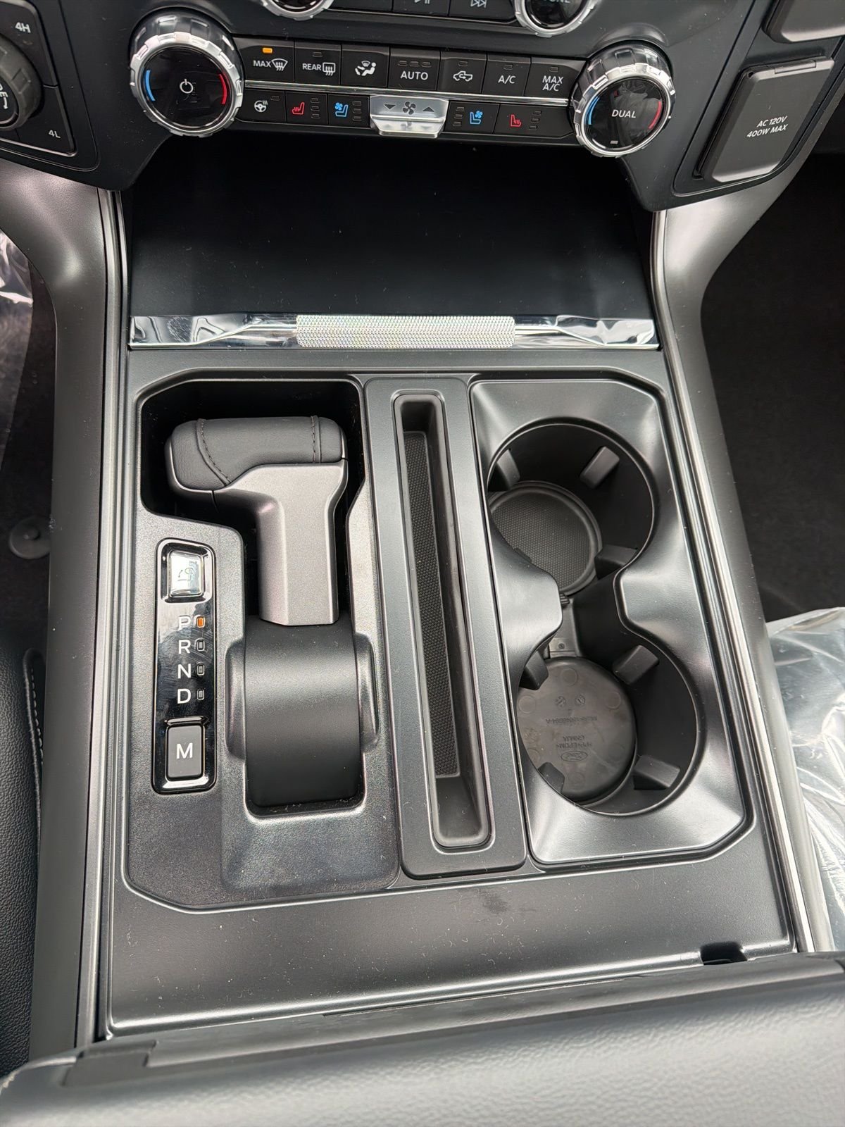 New 2026 Agate Black Metallic Ford Lariat® image 28