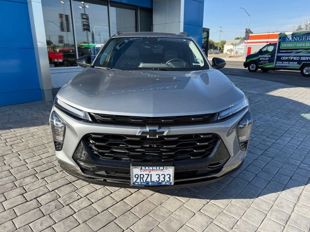 Used 2025 Sterling Gray Metallic Chevrolet ACTIV image 3