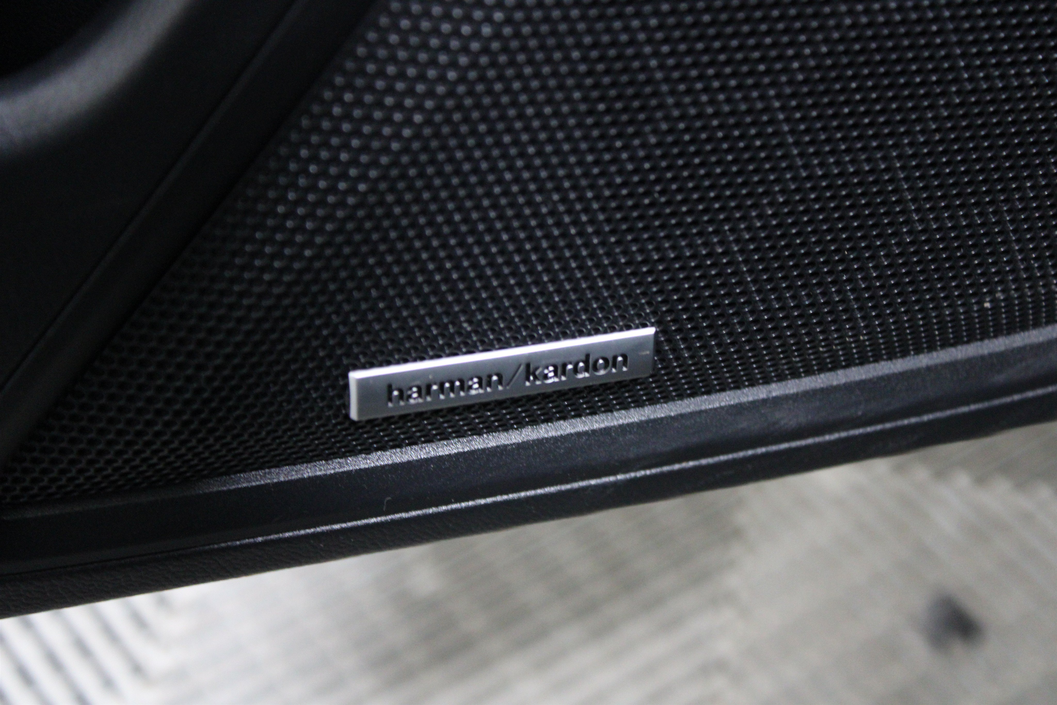 Used 2024 Crystal Black Silica Subaru Limited All-Wheel Drive image 5