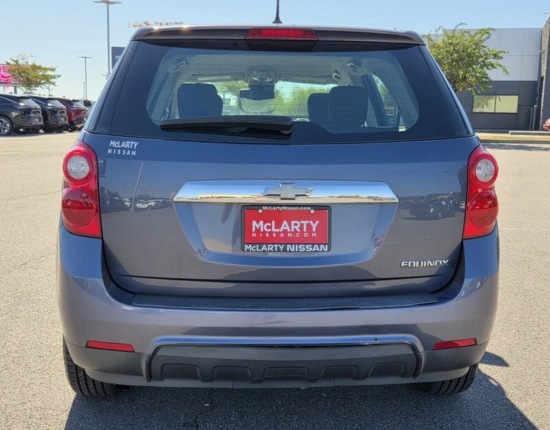 Used 2014 Blue Metallic CHEVROLET FWD 4DR LS image 6