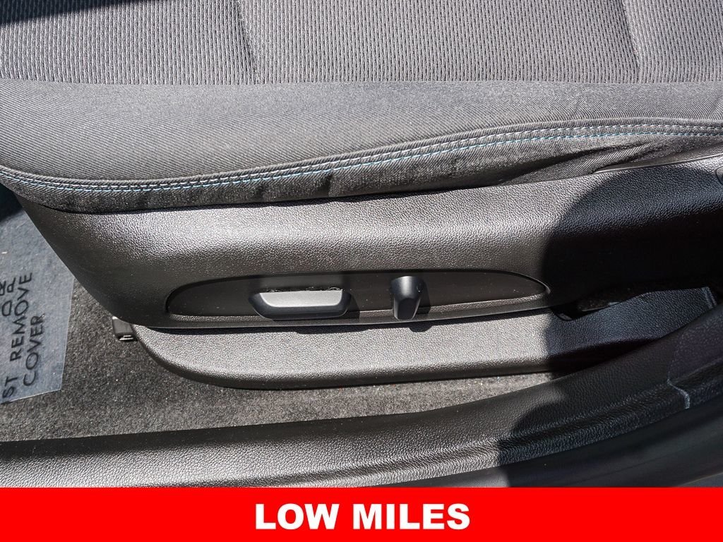 Used 2018 Gray Chevrolet LT image 18
