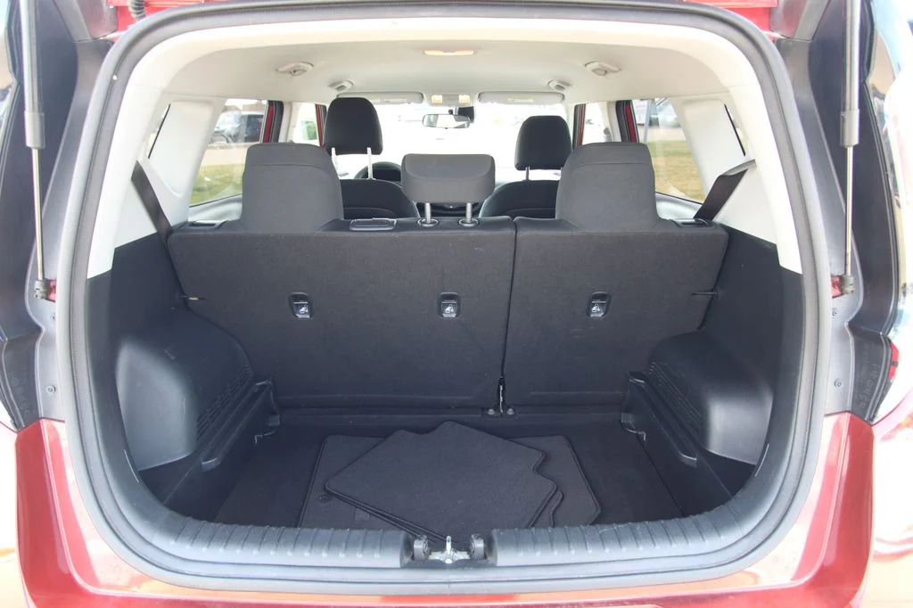 Used 2023 Orange Kia LX image 12