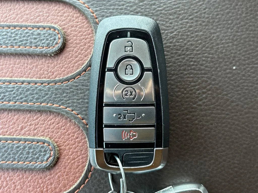 Certified Used 2021  Ford King Ranch image 33