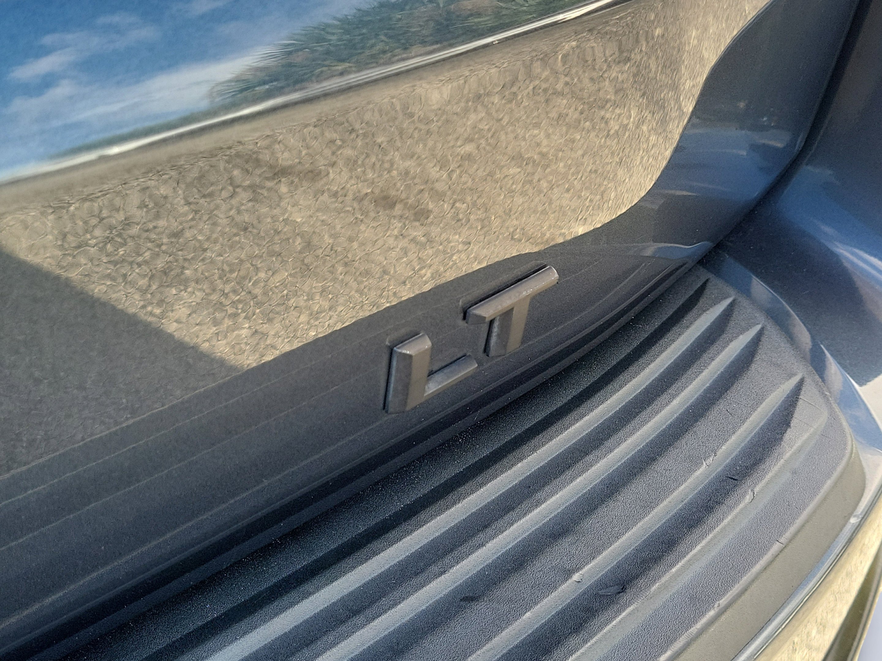 Used 2021 Shadow Gray Metallic Chevrolet LT image 6