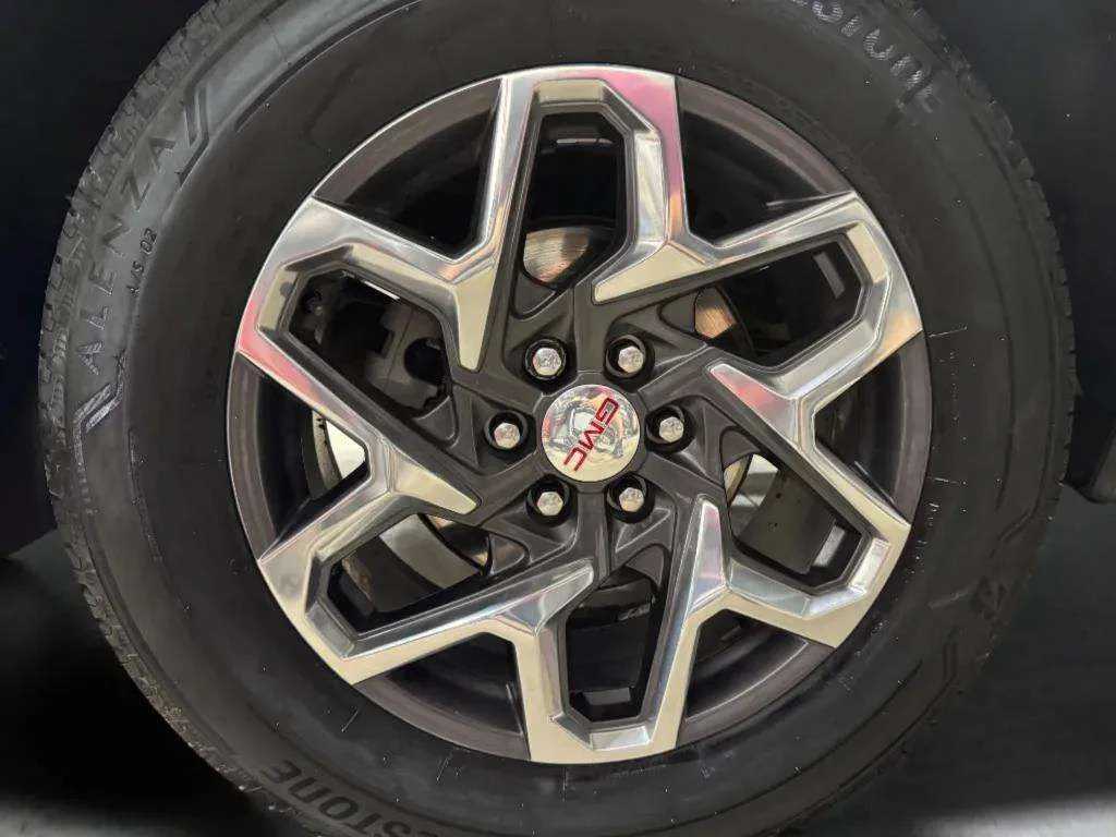 Certified Used 2023 STERLING METALLIC GMC SLT image 33