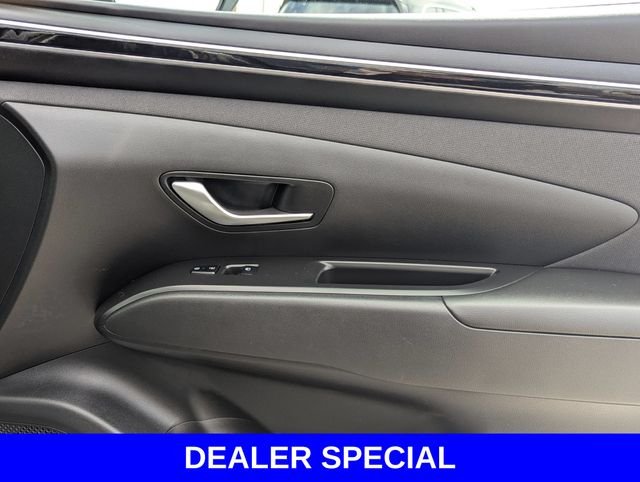 Used 2024 Gray Hyundai SEL image 31