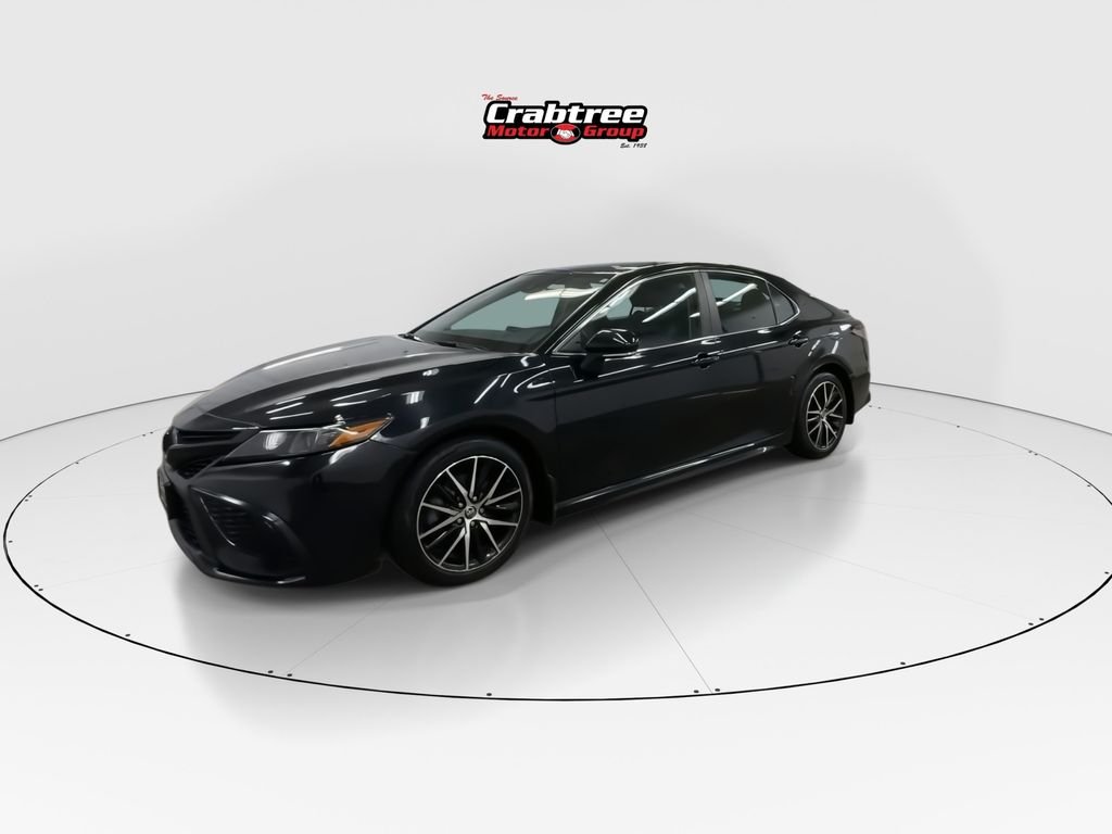 Used 2024 Toyota Camry Hybrid Sedan