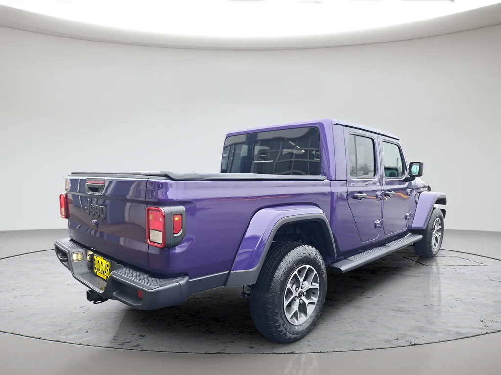 New 2026 Reign Exterior Paint Jeep Sport S image 3