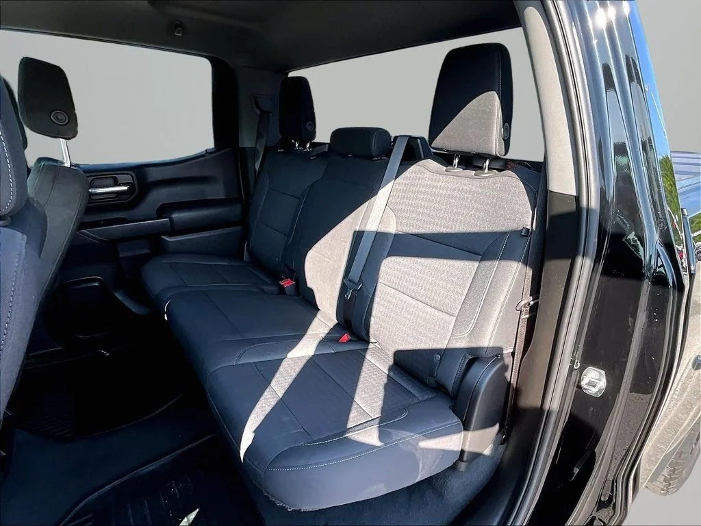 Used 2022 Black Chevrolet Custom Trail Boss image 28