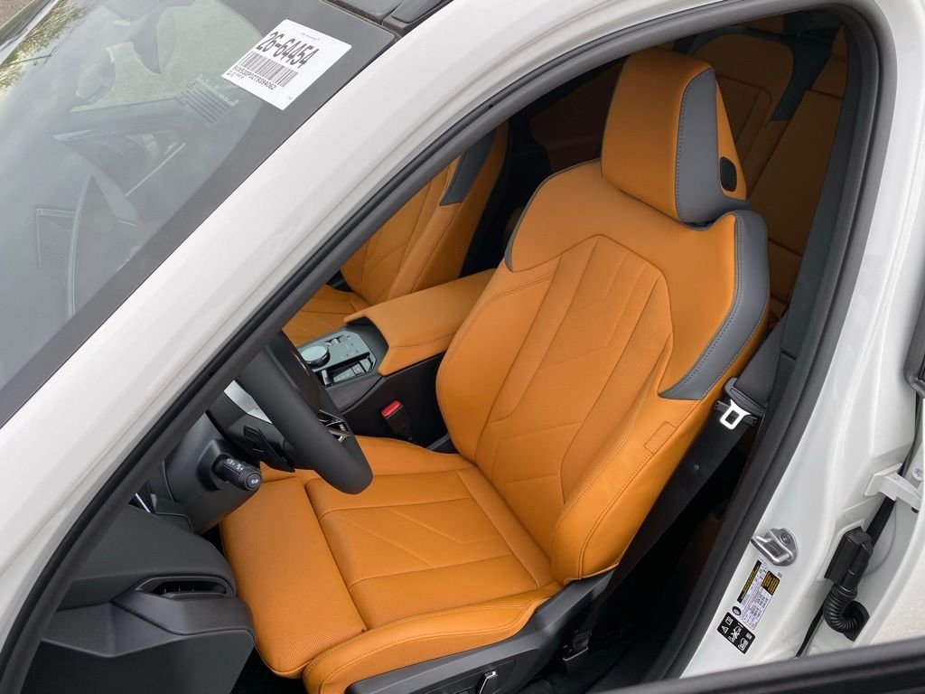 New 2026 Alpine White BMW 30 xDrive image 11
