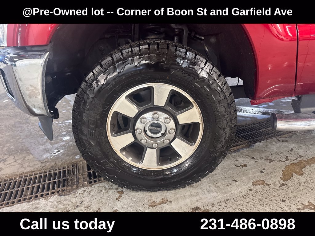 Used 2016 Red Ford Lariat image 11