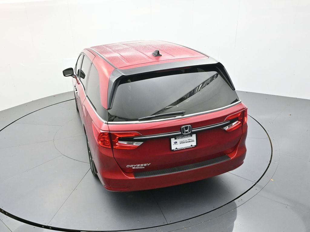 Used 2023 Modern Steel Metallic Honda EX-L image 25