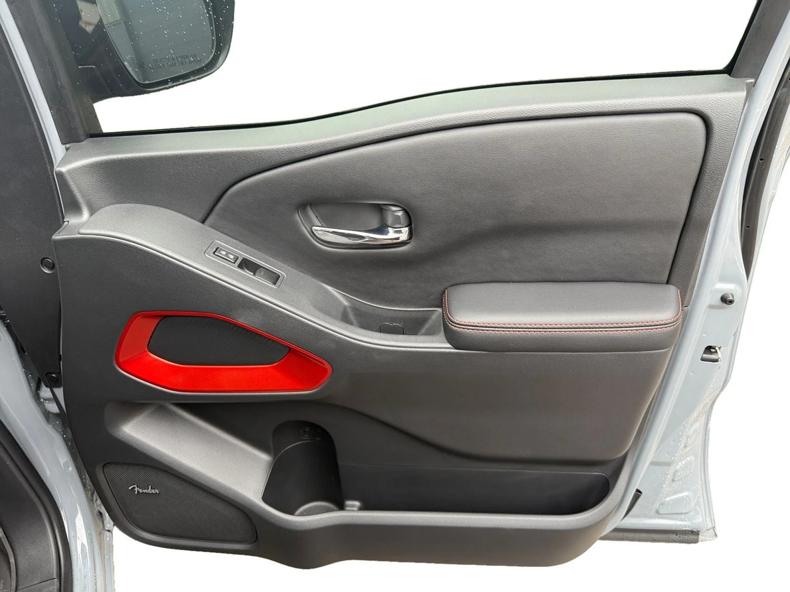 Used 2025 Boulder Gray Pearl Nissan PRO-4X image 25