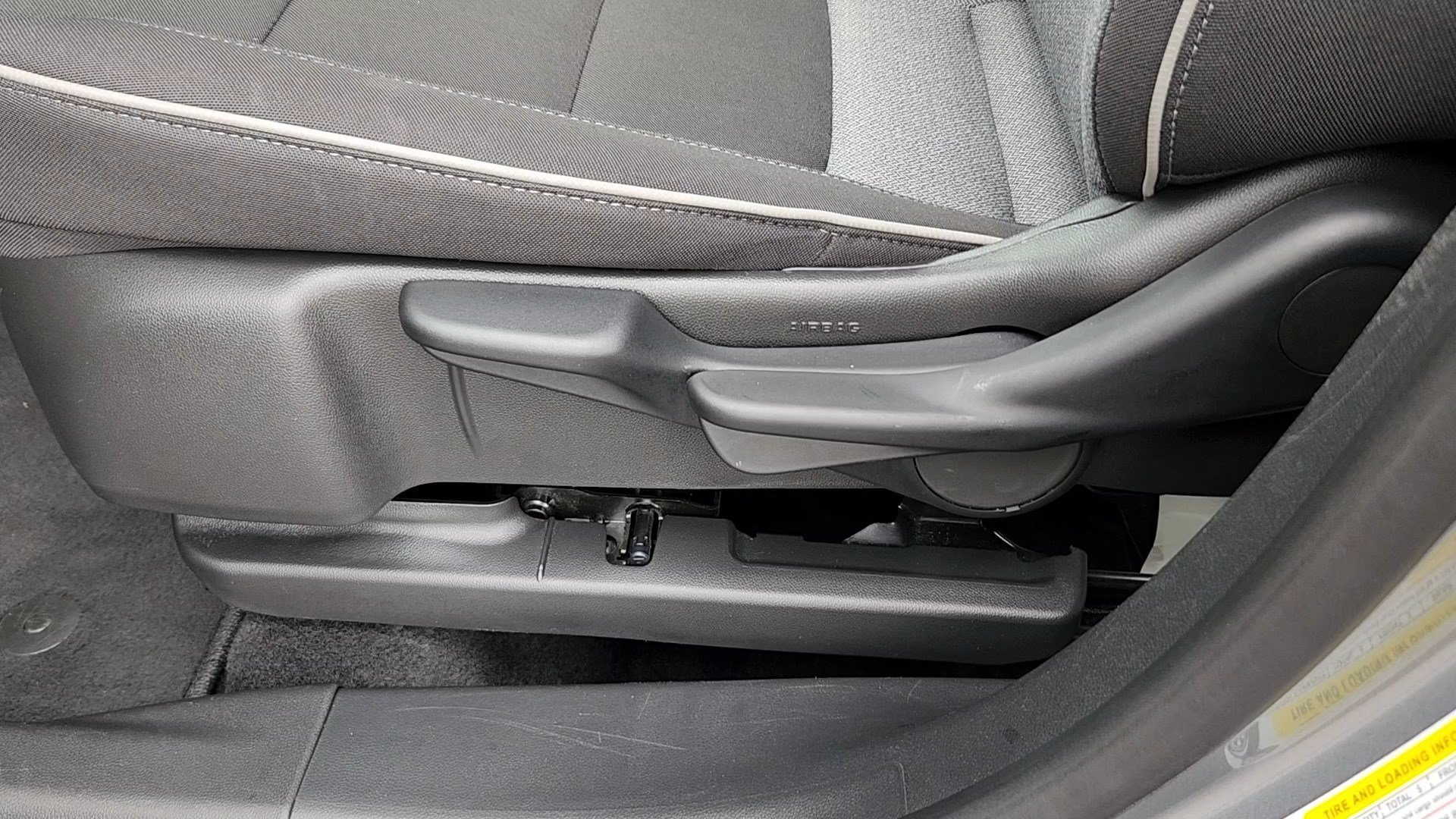Used 2026 Sterling Gray Metallic Chevrolet LT image 9