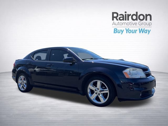 2012 Dodge Avenger SXT Plus's photo