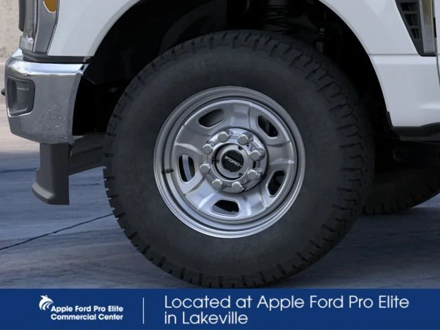 New 2026 Oxford White Ford XL image 19