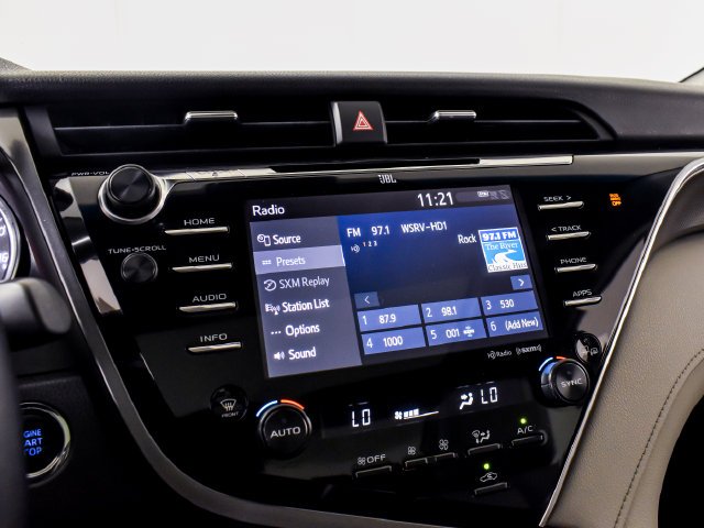 Used 2018 Red Toyota XSE V6 image 31