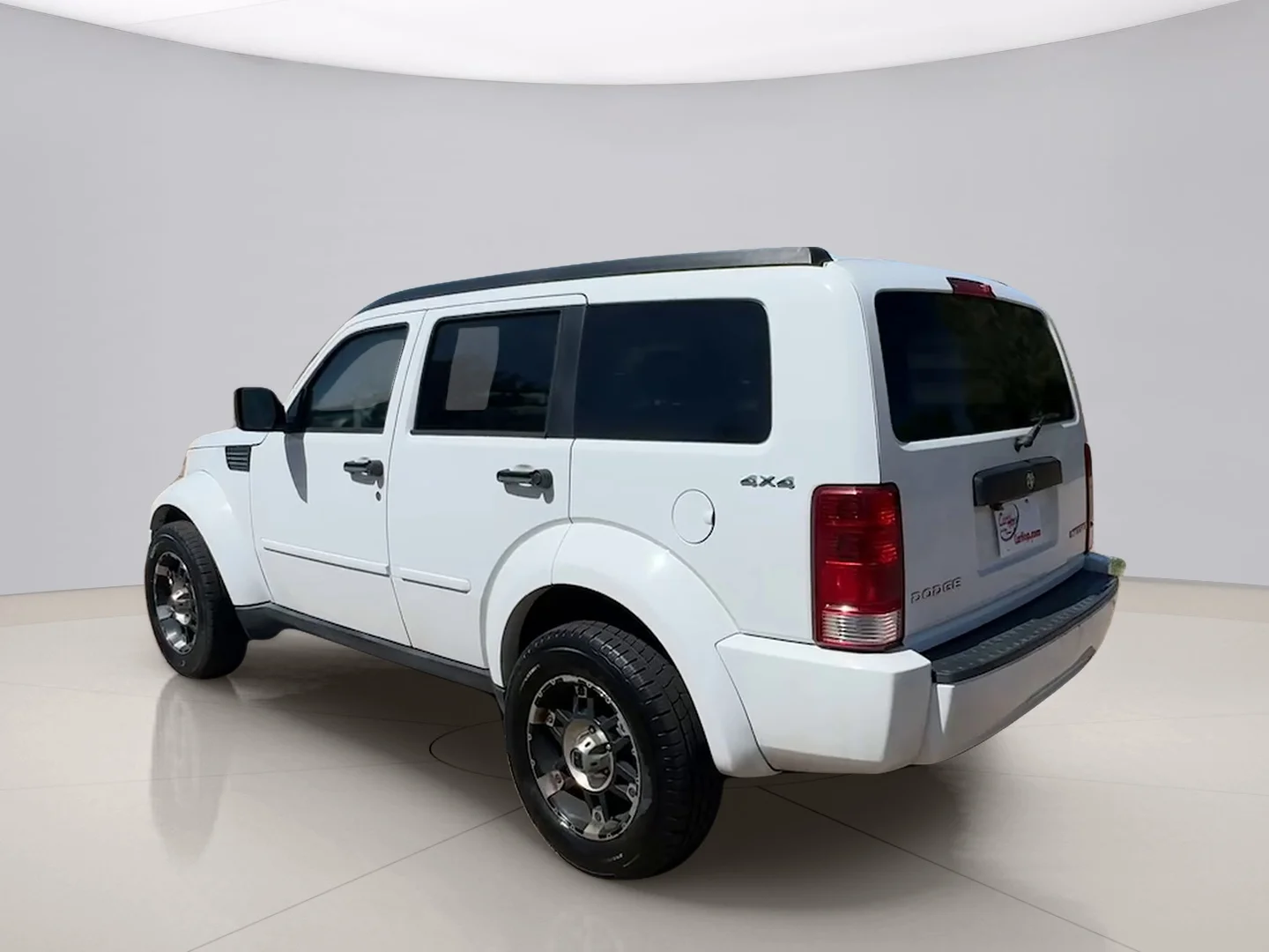 Used 2011 White Dodge HEAT 4WD image 3