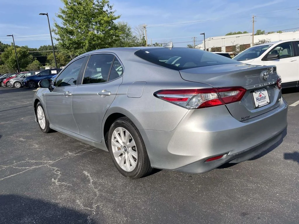Used 2020 Silver Toyota LE image 4