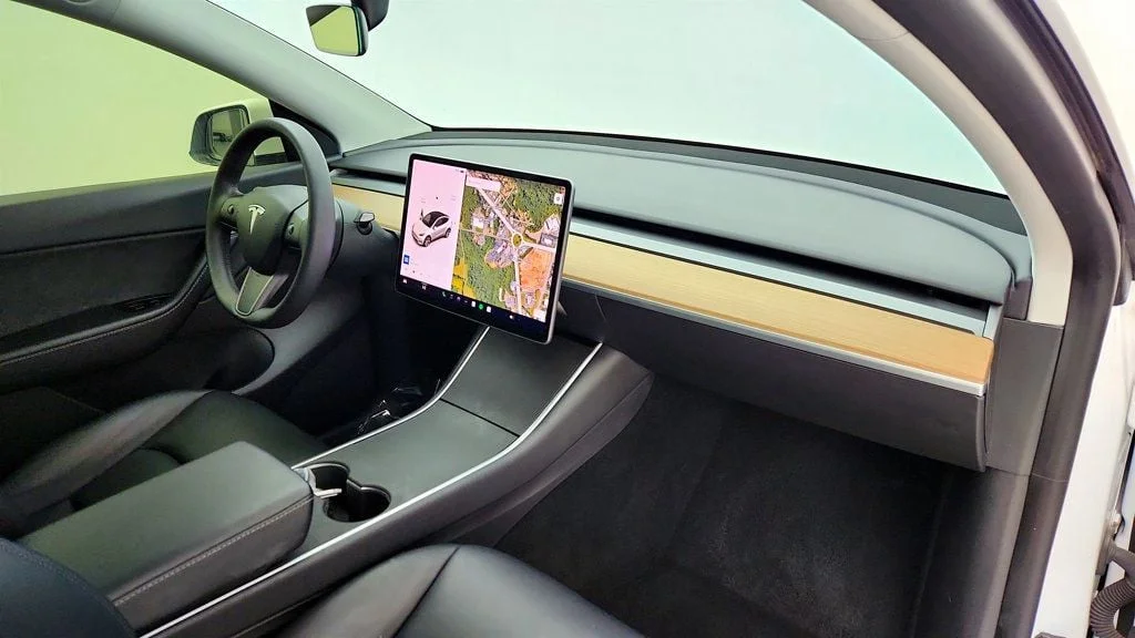 Used 2021 Pearl White Multi-Coat Tesla Long Range AWD w/ Acceleration Boost & Aerodynamic Wheel Pkg image 30