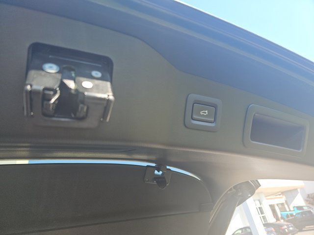 Used 2021 Polymetal Gray Mazda Carbon Edition Turbo image 8