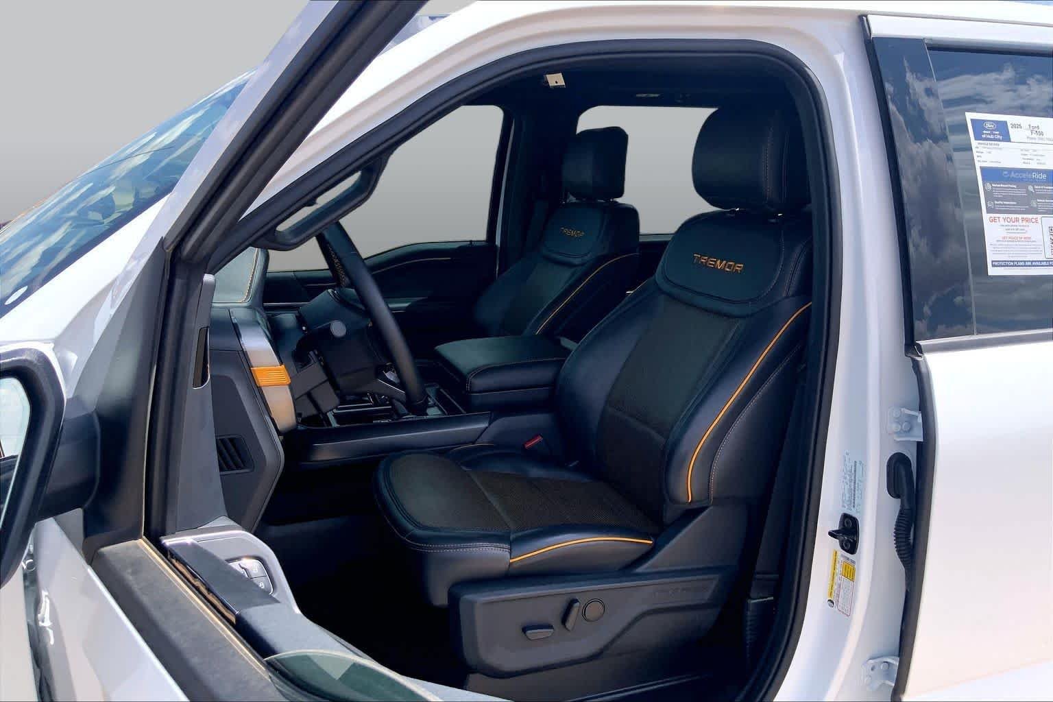 Used 2025 Oxford White Ford Tremor image 8