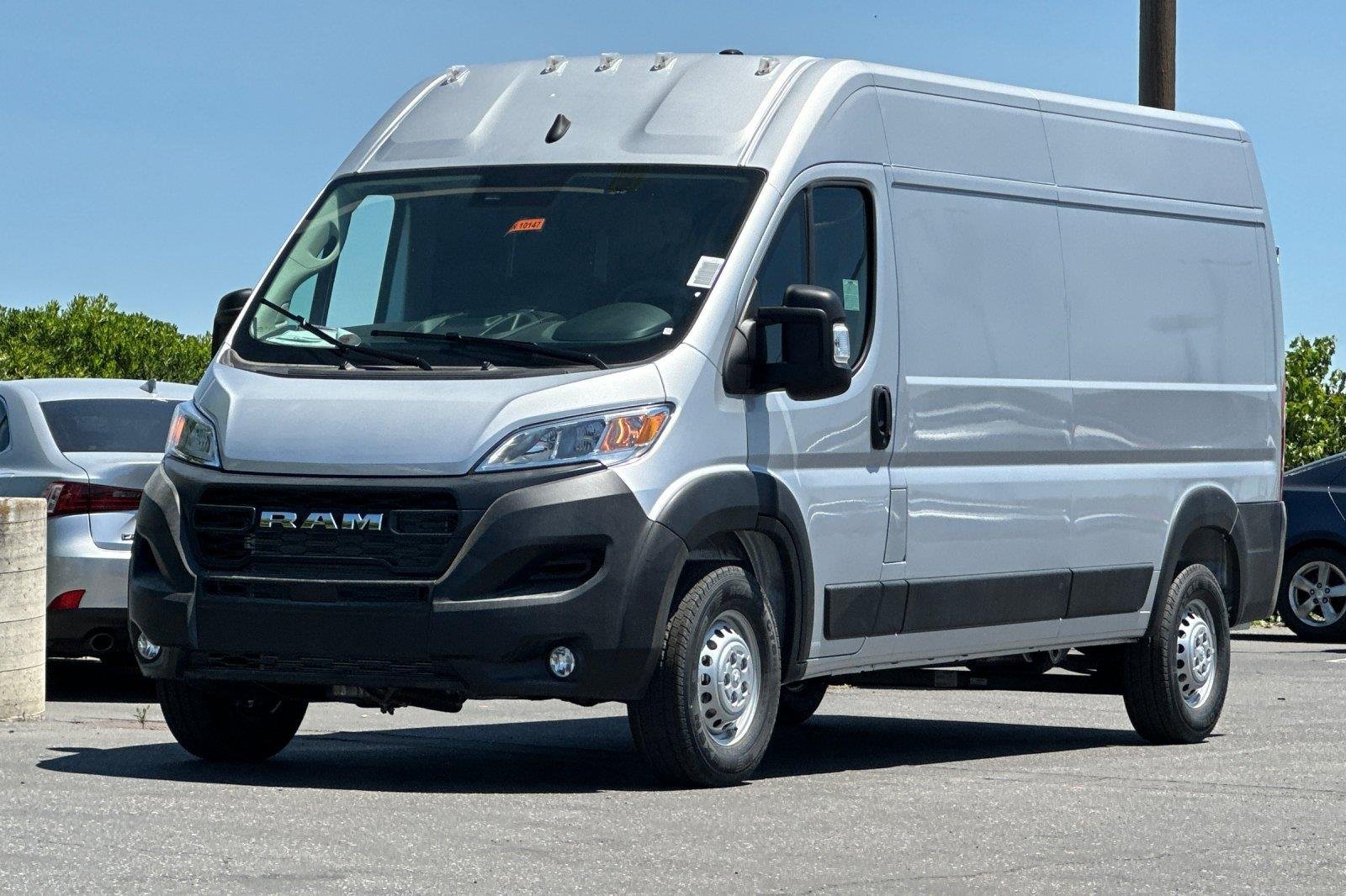 New 2026 Bright Silver Metallic Clearcoat Ram Tradesman image 8