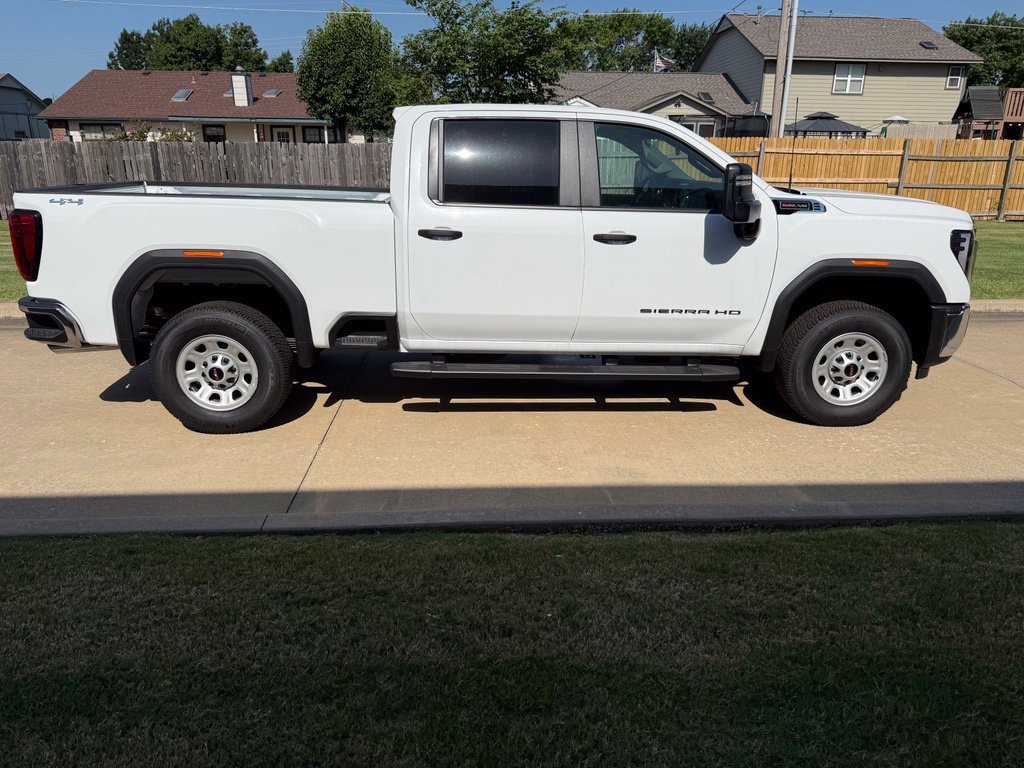 New 2026 Summit White GMC Pro image 6