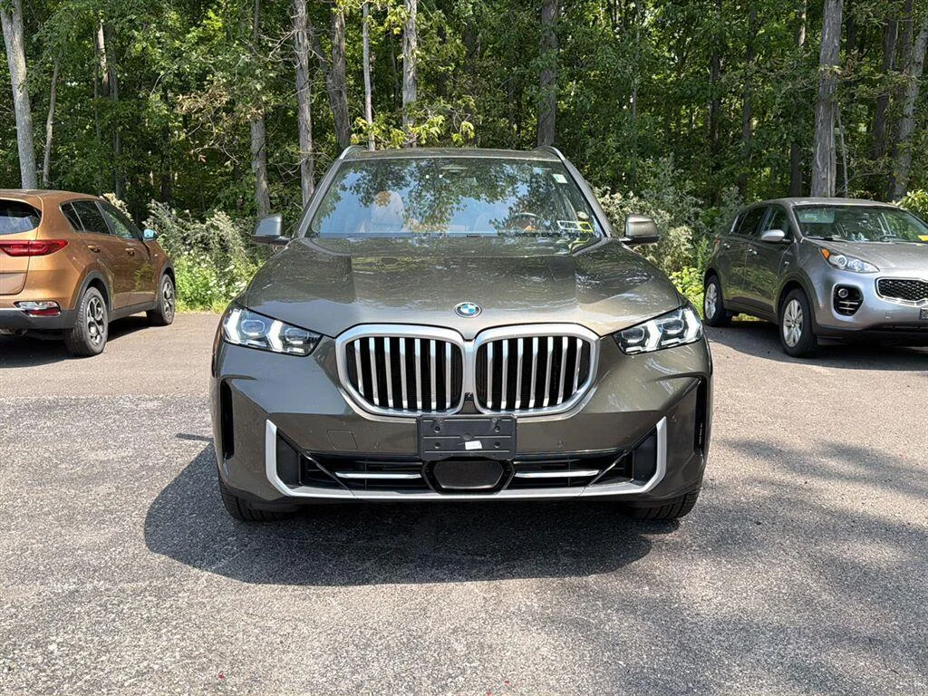 Used 2024 Manhattan Green Metallic BMW xDrive40i image 13