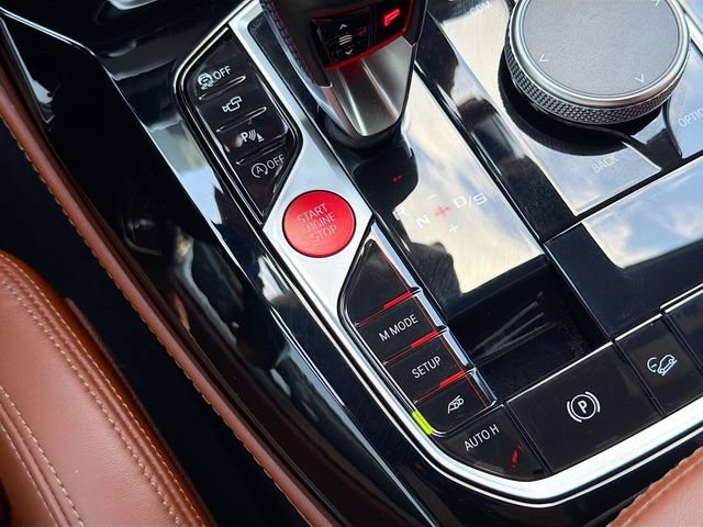 Used 2024 Black Sapphire Metallic BMW Base image 29