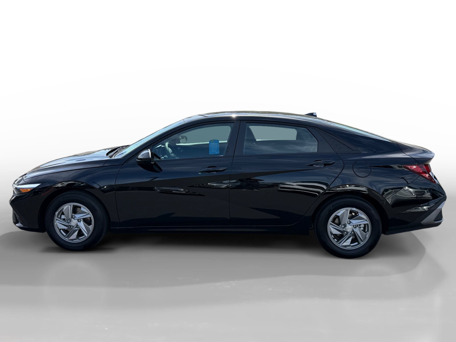 Certified Used 2026 Abyss Black Hyundai SE image 2