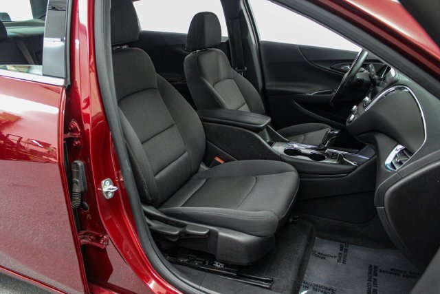 2018 Chevrolet Malibu Hybrid - Photo 20
