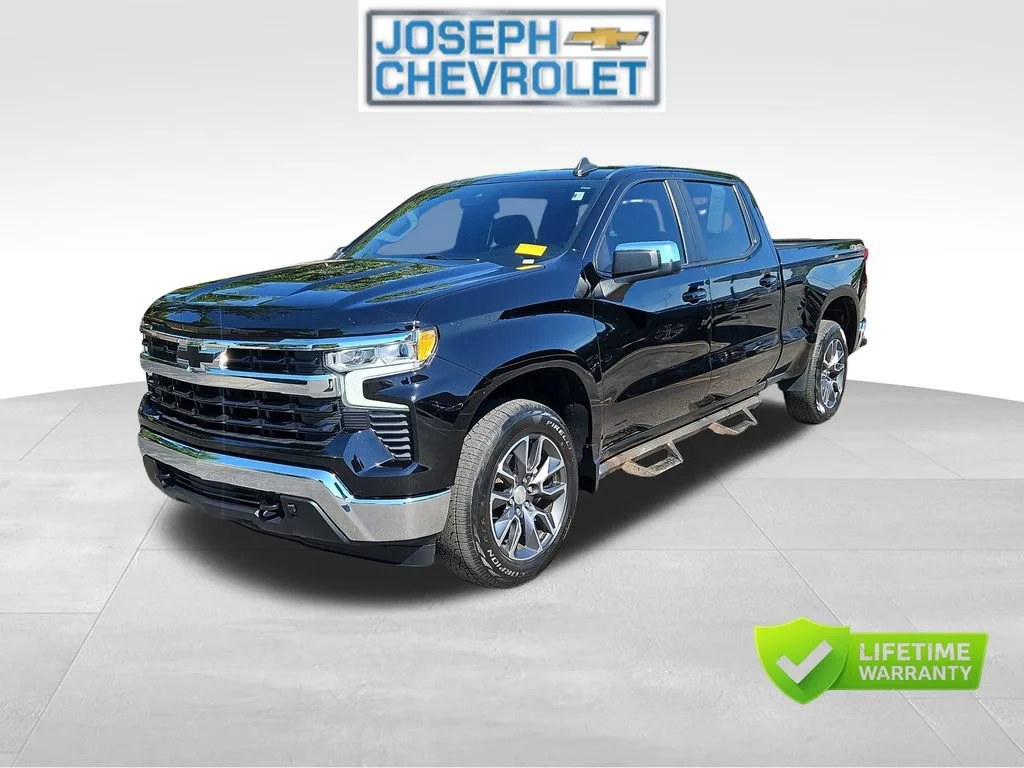 Used 2023 Black Chevrolet LT image 2