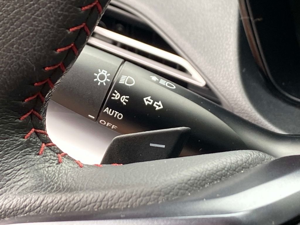 Used 2023 Silver Subaru Base image 20