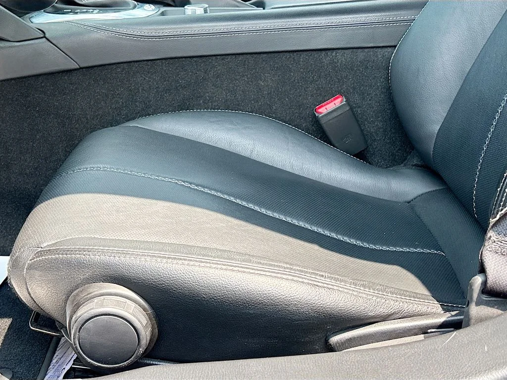 Certified Used 2025 Jet Black Mazda Grand Touring image 19
