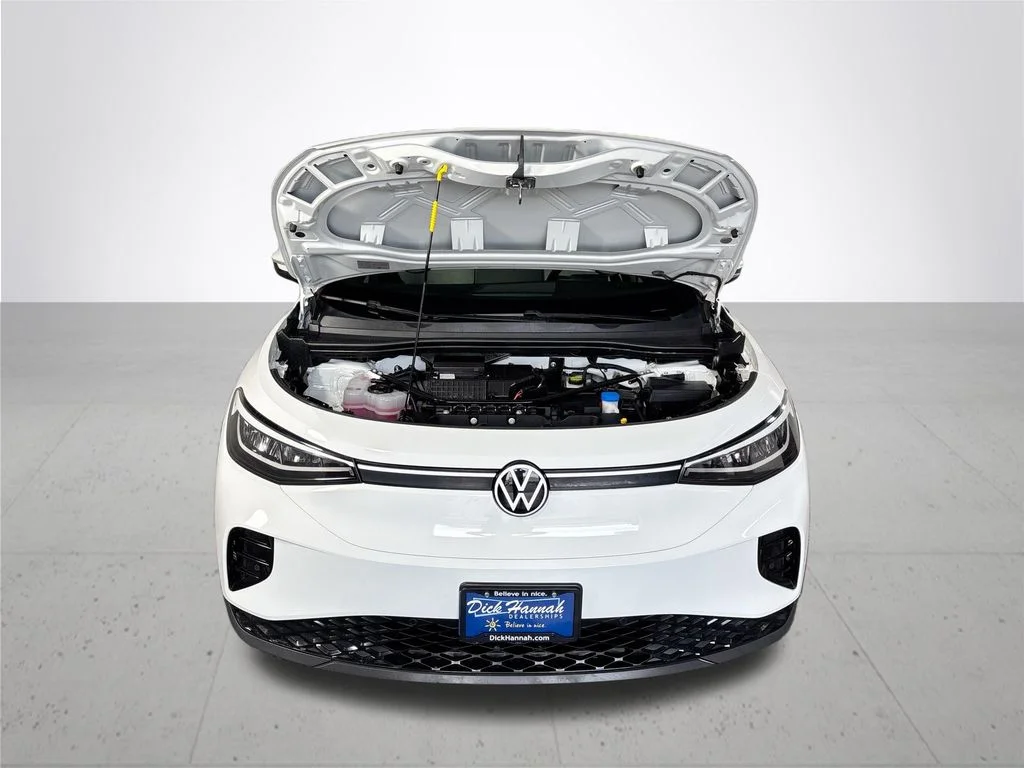 Certified Used 2024 White Volkswagen Standard image 24