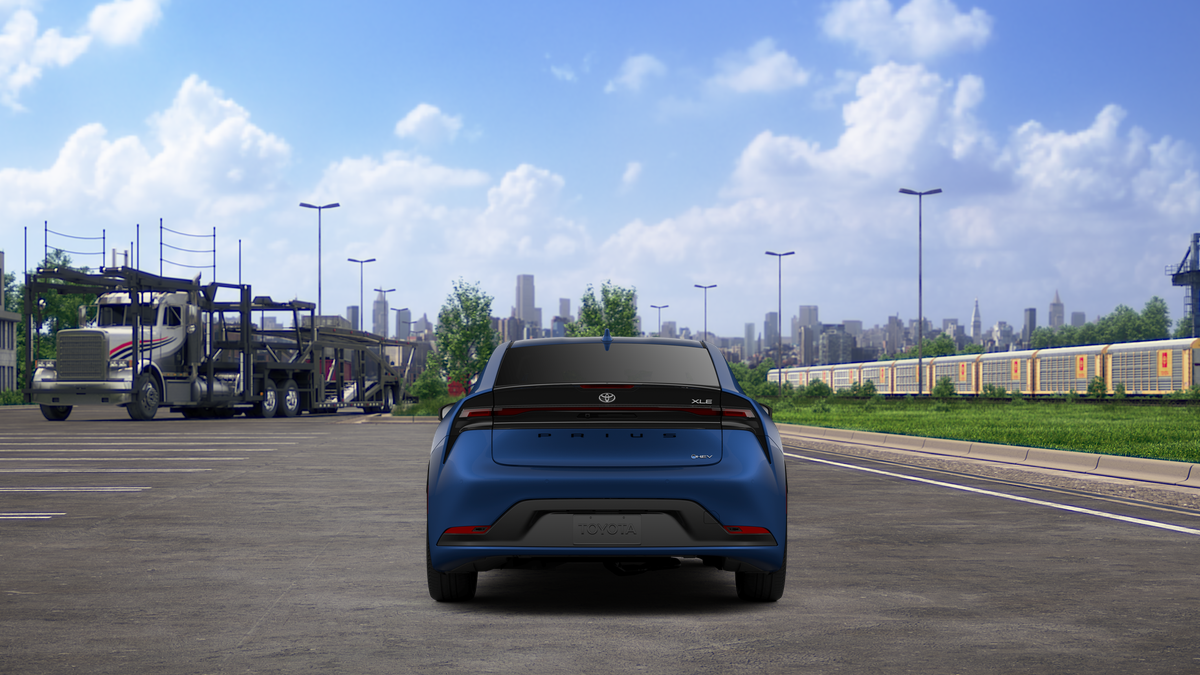 New 2027 Reservoir Blue Toyota XLE AWD image 21