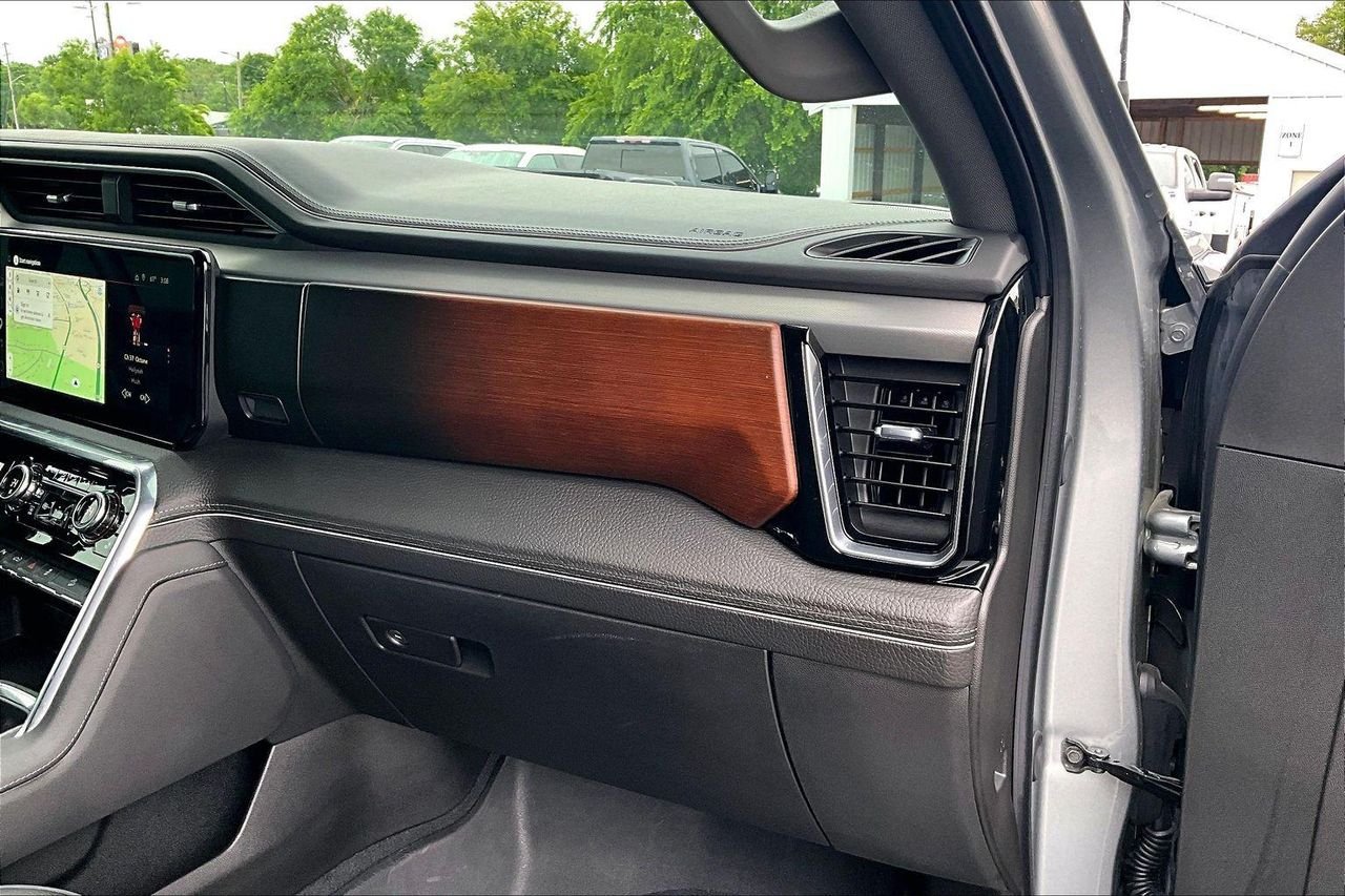 2025 GMC Sierra 3500HD Denali - Photo 29