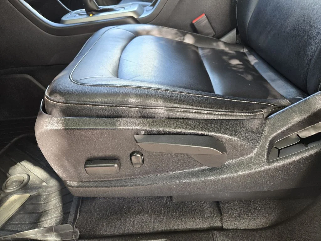 2019 Chevrolet Colorado ZR2 - Photo 19