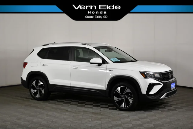 2023 Volkswagen Taos SE