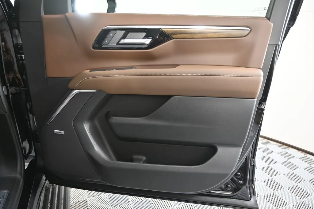 2026 Chevrolet Tahoe High Country - Photo 12