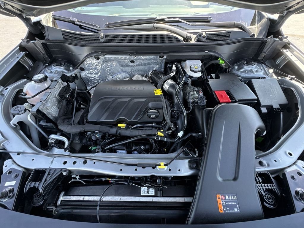Used 2025 Gray Chevrolet 2RS image 26