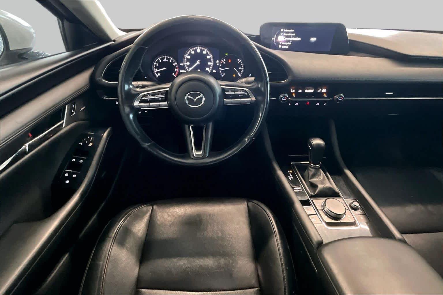 Used 2019 Snowflake White Pearl Mica Mazda w/Premium Pkg image 6