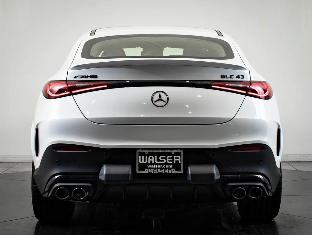New 2026 Manufaktur Moonlight White Metallic Mercedes-Benz GLC 43 AMG® image 7