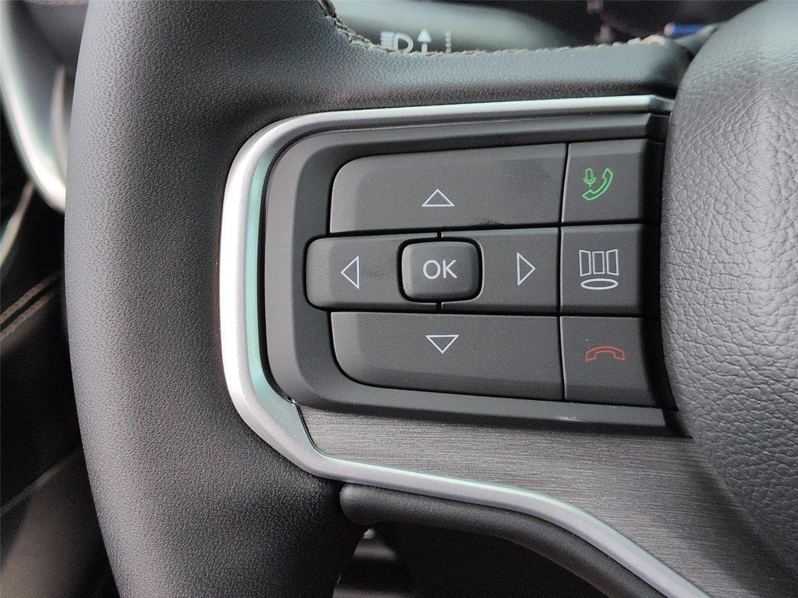 New 2026 Steel Blue Exterior Paint Jeep Limited Reserve image 20