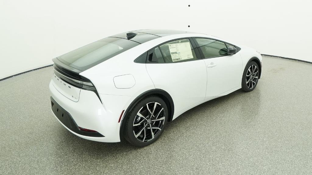 New 2026 Wind Chill Pearl Toyota XSE image 14
