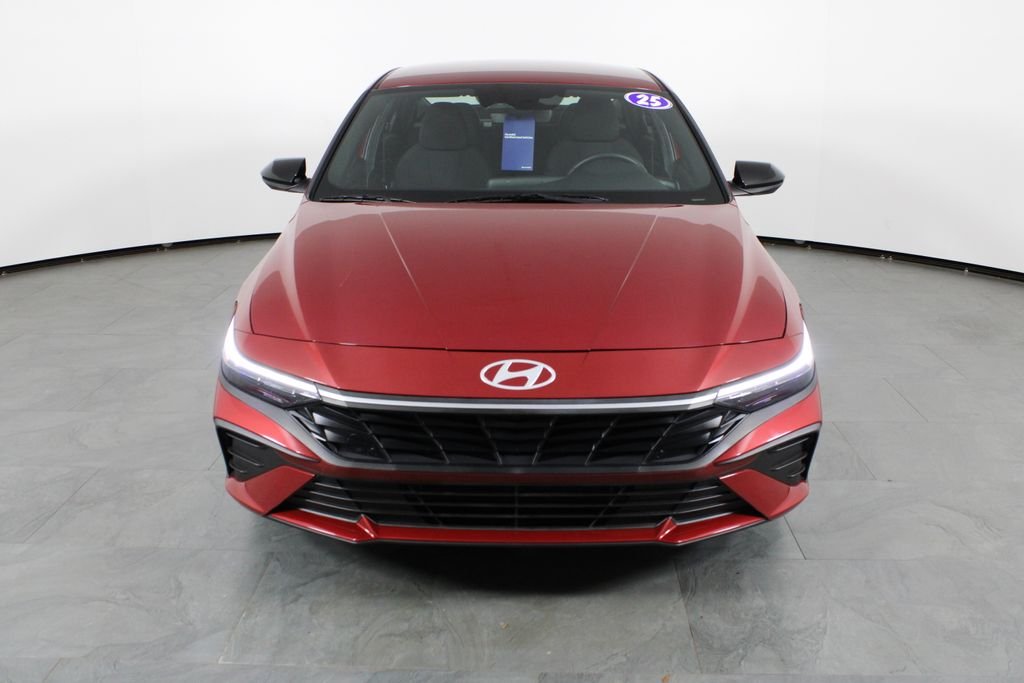 Certified Used 2025 Red Hyundai SEL Sport image 14