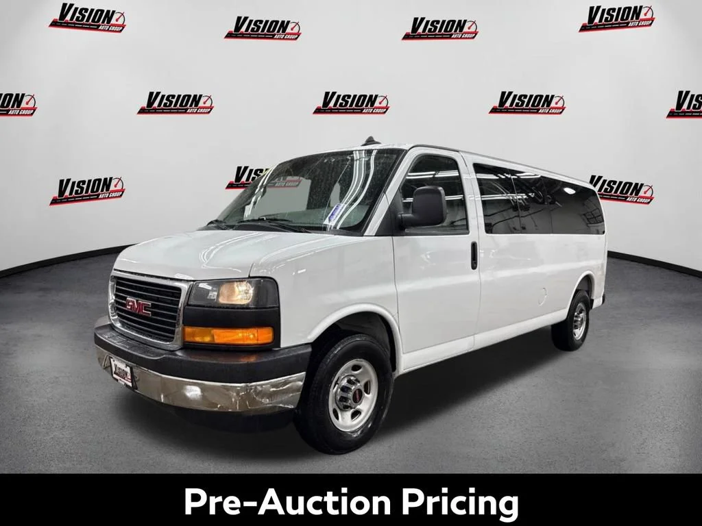2025 GMC Savana 3500 LT Ext WB's photo