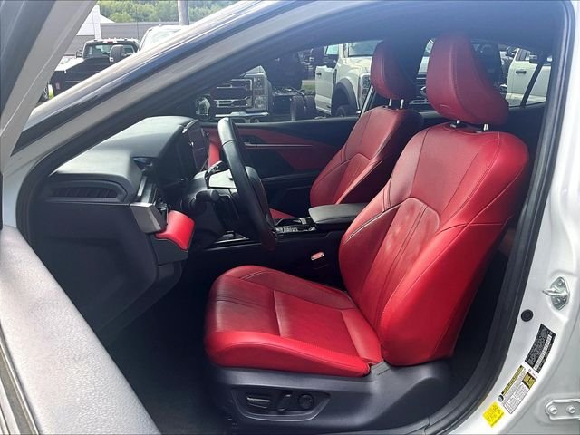 Used 2025 Beige Toyota XSE image 20